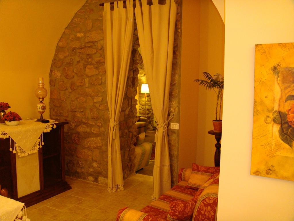 Appartamento Antica Acropoli Centuripe Bagian luar foto